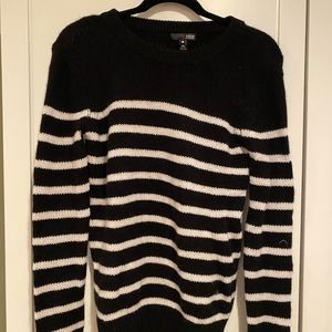 Cashmere black and white striped sweater